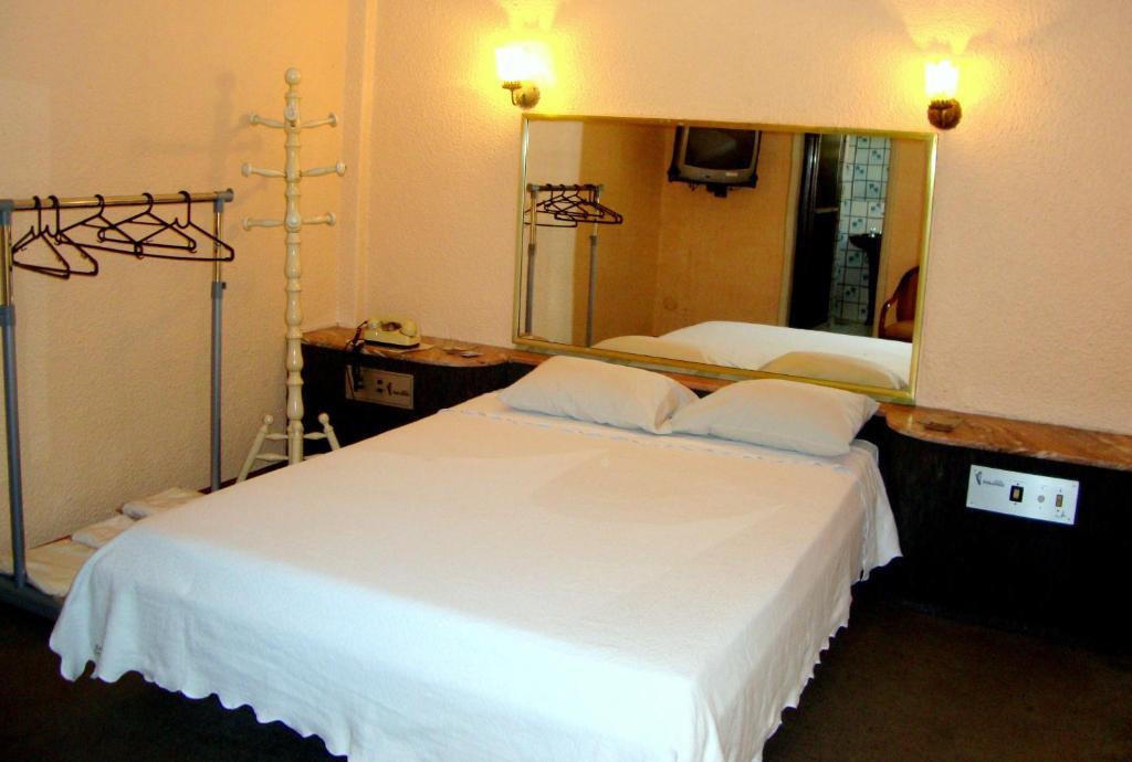 Hotel Paraguai  Рио-де-Жанейро Экстерьер фото